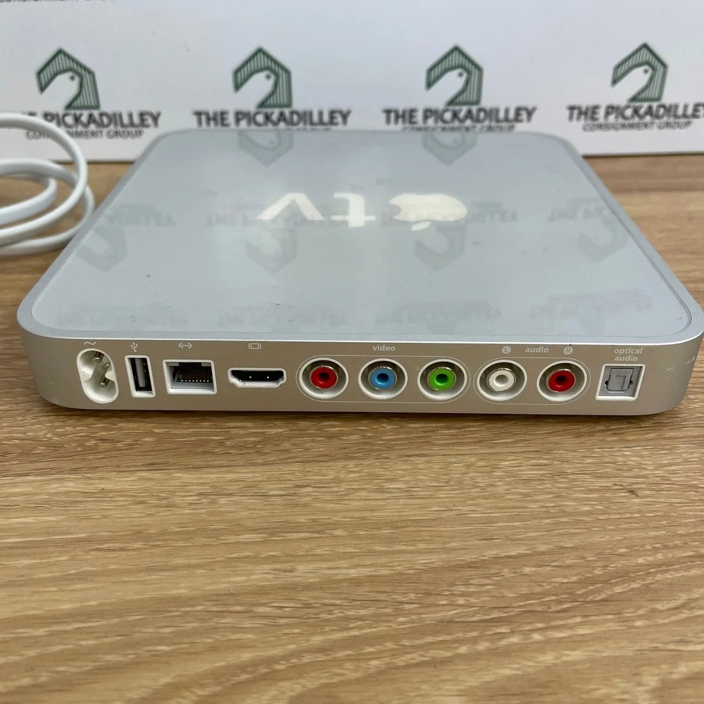 Apple TV 1st Generation A1218 Silver Media Player 2007 Model YM8101FRWH7